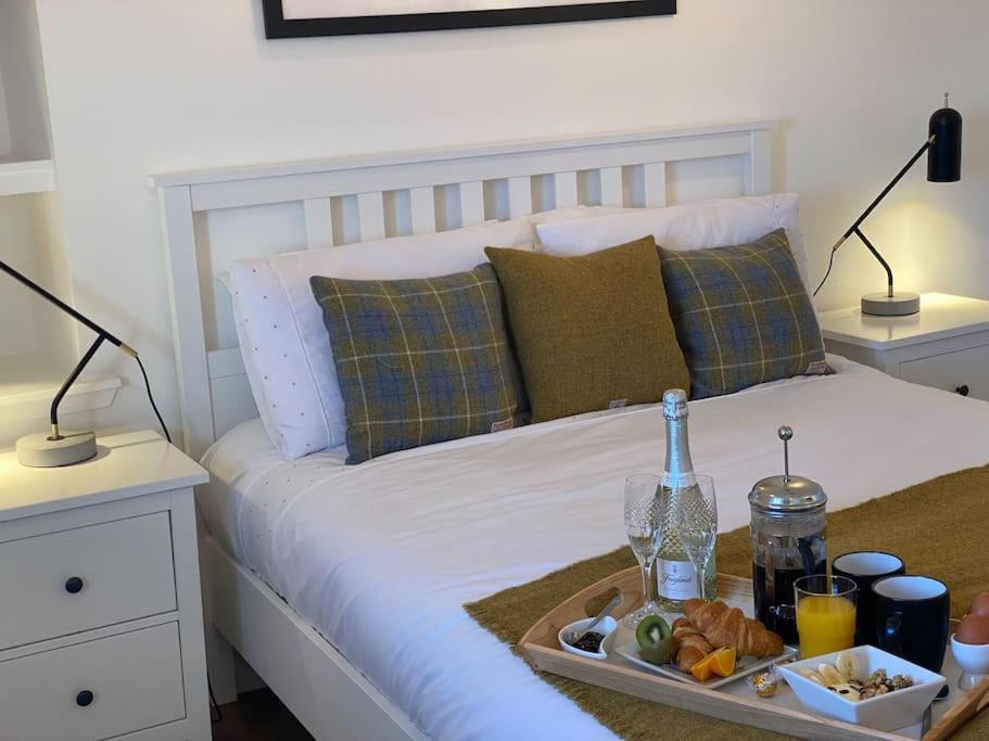 Kinnoull House Near Stornoway Hot-Tub Sauna Pet Friendly Garrabost Exterior photo