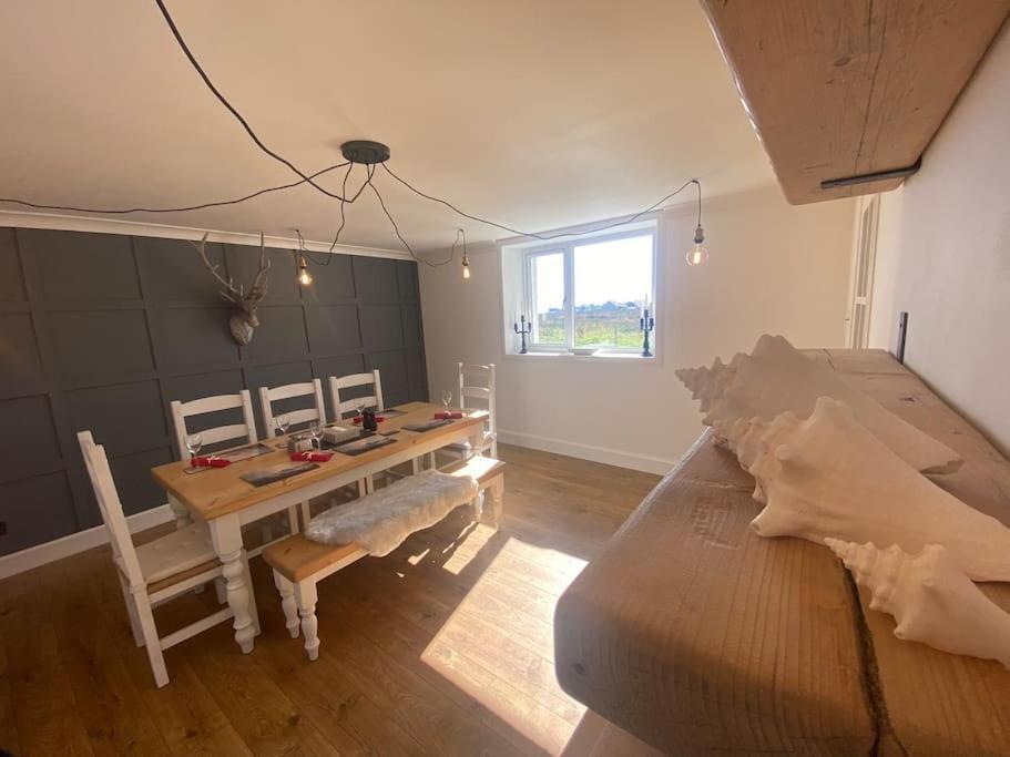 Kinnoull House Near Stornoway Hot-Tub Sauna Pet Friendly Garrabost Exterior photo